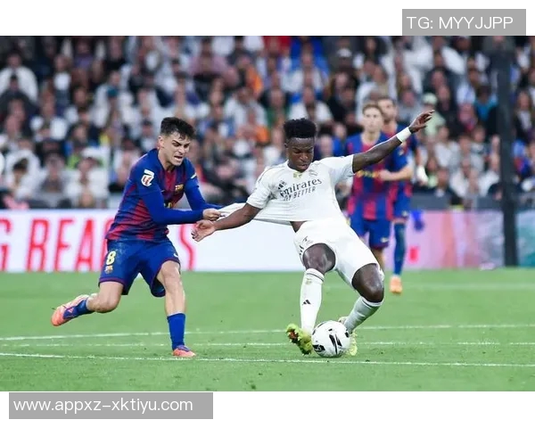 巴萨对阵巴黎名单公布亚马尔佩德里领衔巴尔德复出什琴斯尼在列